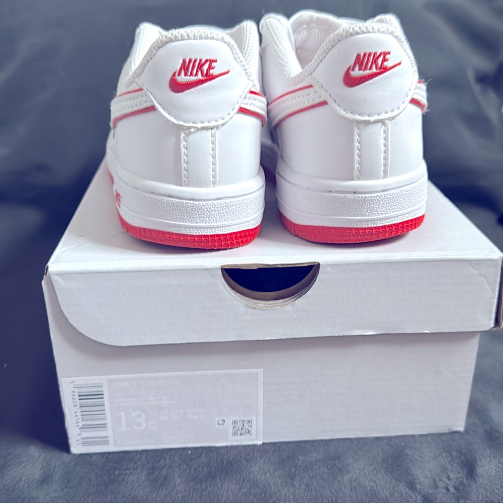 Nike, Air Force one size 13 little kids. - Picture 3 of 3